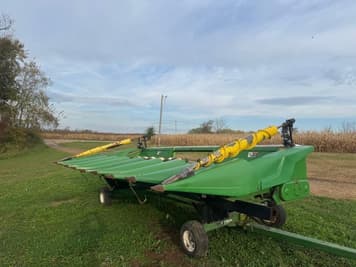 Main image John Deere 843